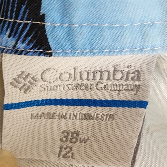 COLUMBIA CARGO SHORT PFG mens‎ 38W OMNI SHIELD Fish Print Board Blue Yellow Pink - Picture 8 of 12